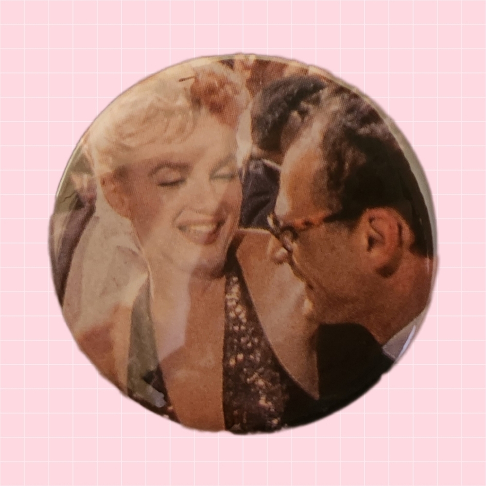 Marilyn Monroe Paris Ball 2" Pin